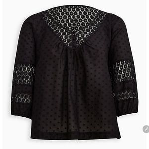 Torrid Clip Cotton Crochet Detail Top SZ 5